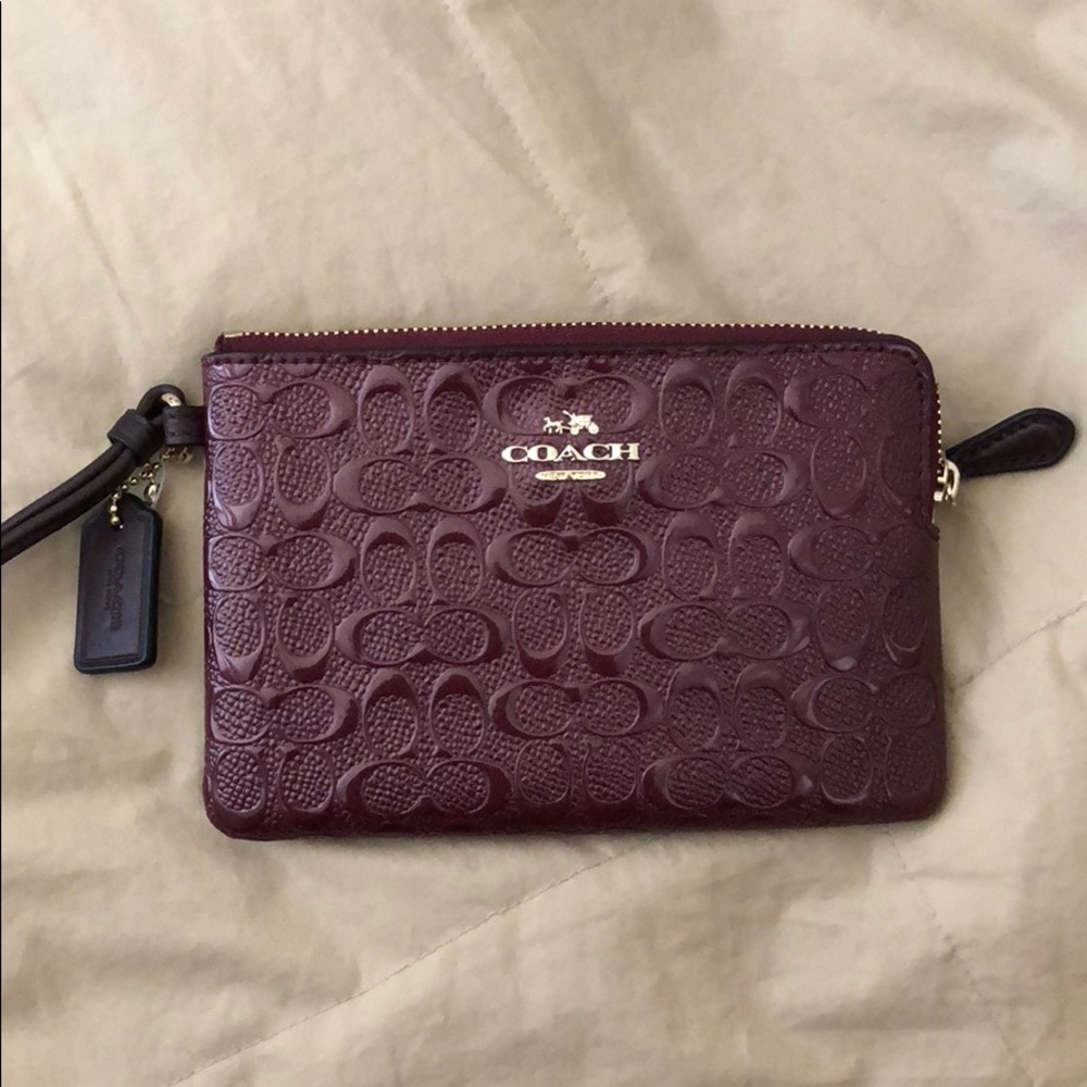 Coach Corner Zip Wristlet